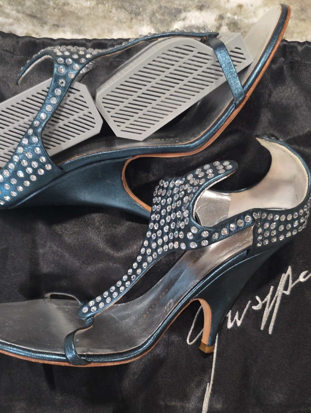 Giuseppe Zanotti Y2K Metallic Green Crystal Studded Stiletto Heels 38.5 (US 8.5) - Picture 12 of 16